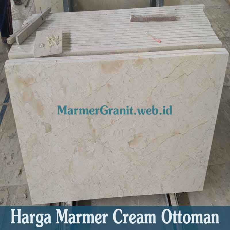 Marmer Cream Ottoman