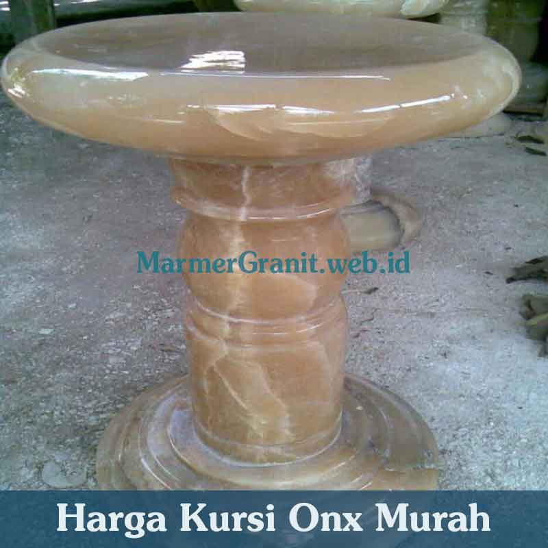 Kursi Onyx