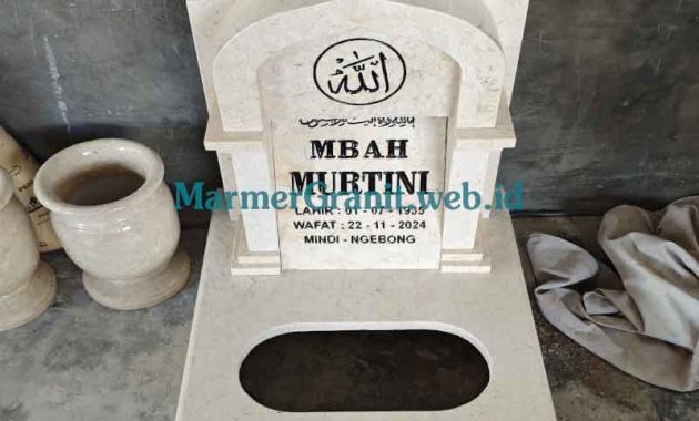 Nisan Model Kubah Marmer